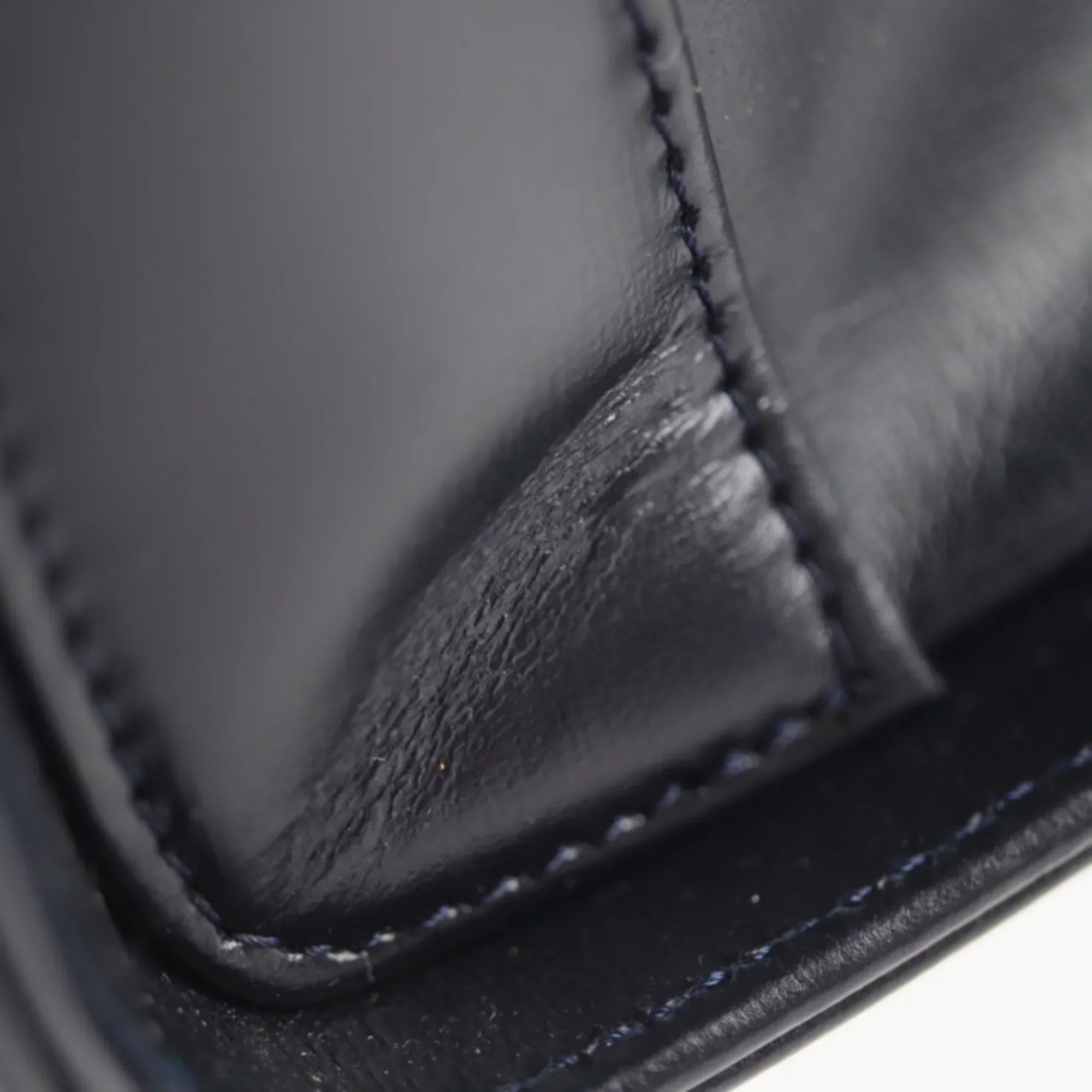 Pre-Owned CARTIER Cartier sapphire line handbag calf dark navy mini bag (Good)