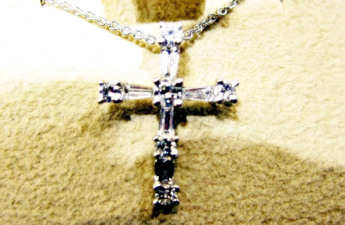 DIAMOND ROUND BRILLIANT BAGUETTE CROSS PENDANT